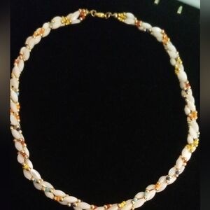 Vintage mother of pearl three twisted strands necklace 18 inches long